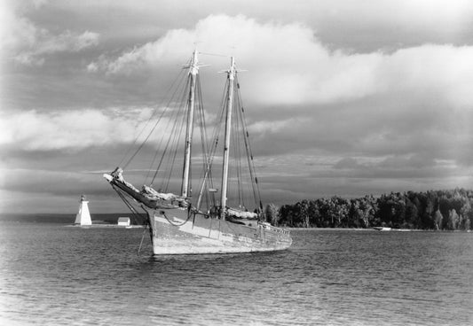 Two-masted fishing schooner Joseph O