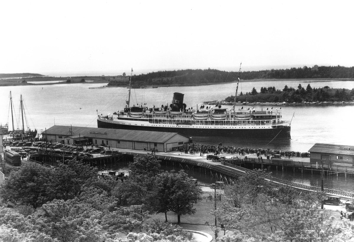 Steamer Evangeline docked at Yarmouth slip Boston and Yarmouth Steamship Co.