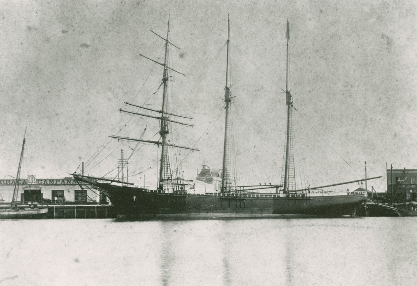 Barque Persia