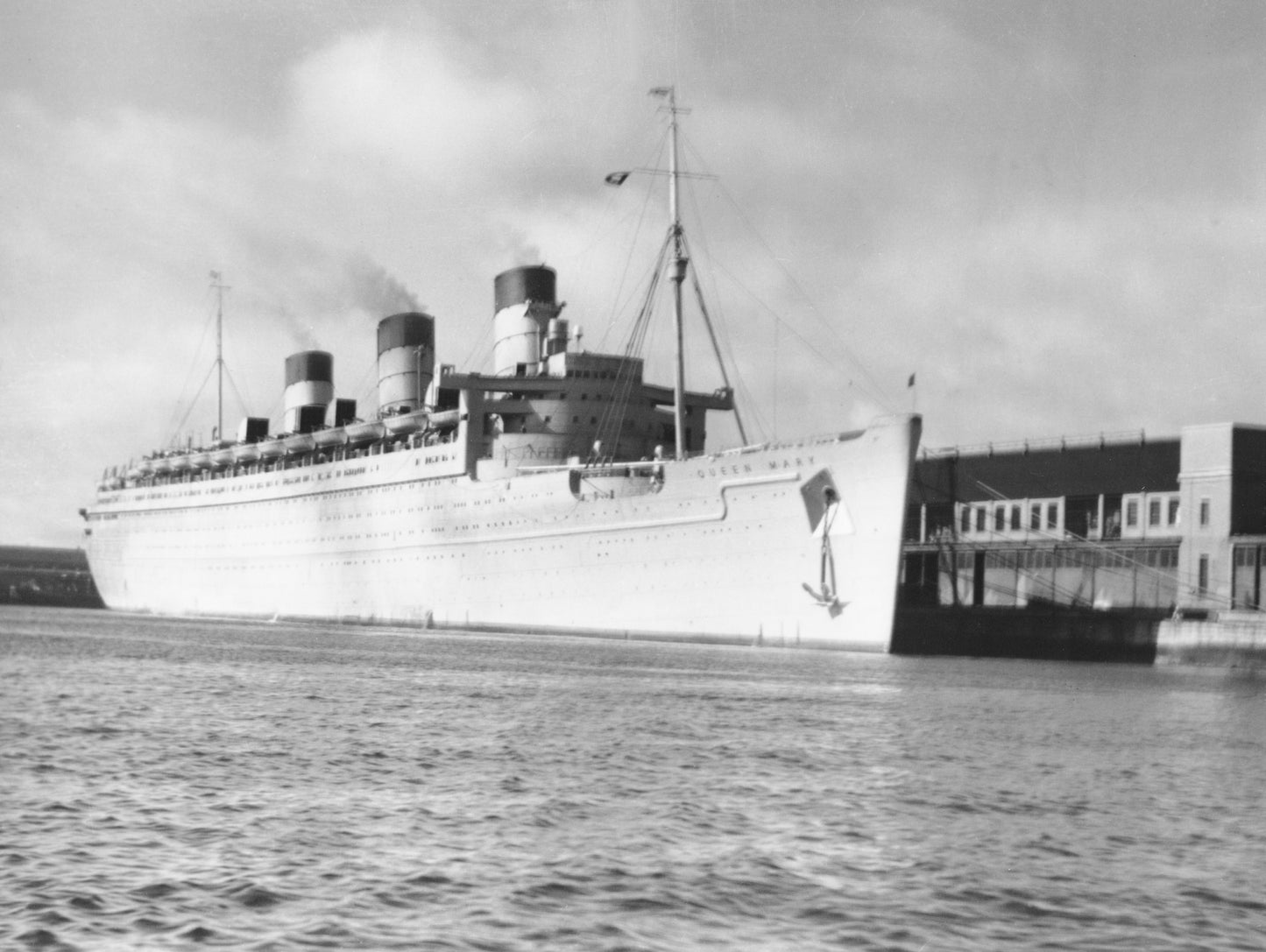 SS Queen Mary