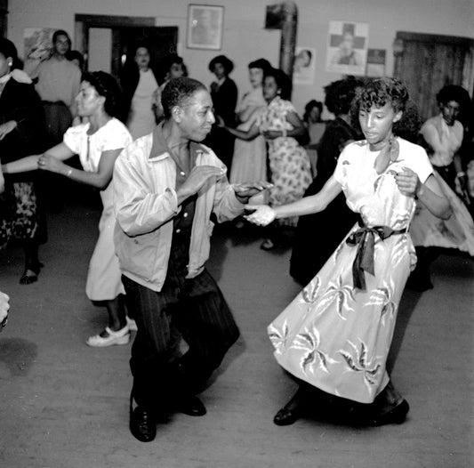 Weekly Dance at the Conway School