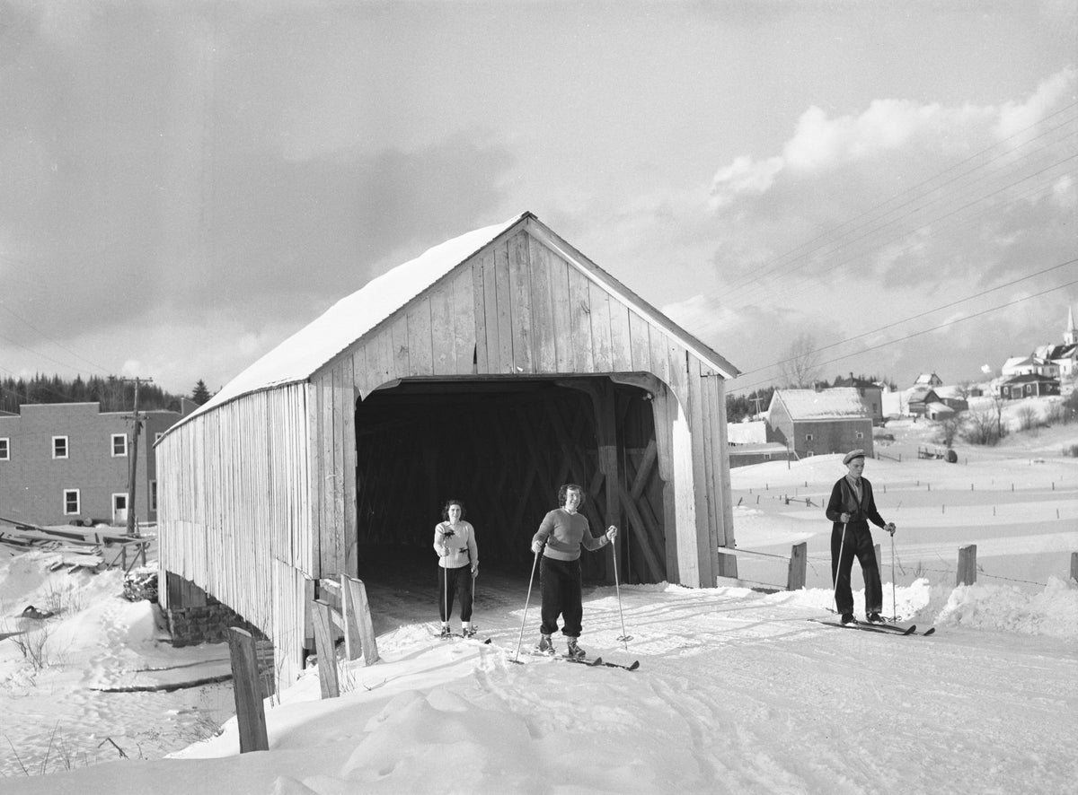 Skiing on covered bridge, Keneetcook