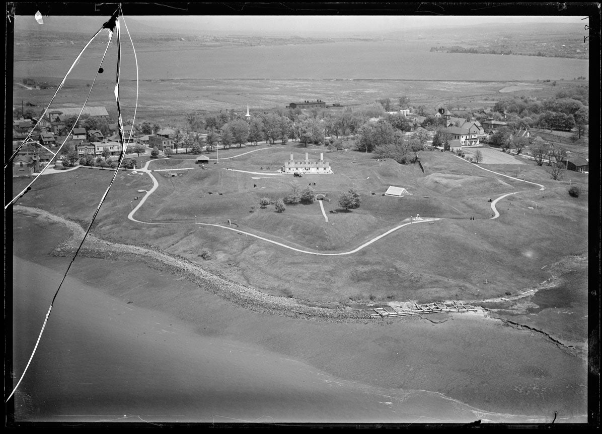 Aerial Photograph of Fort Ann and Town, Annapolis Royal, Nova Scotia