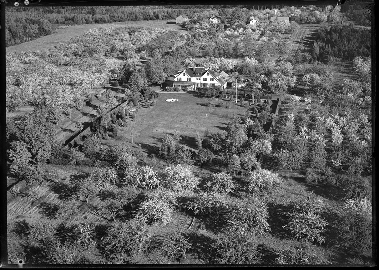 Aerial Photograph of Ralph Eaton House, Kentville, Nova Scotia