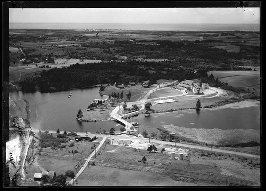 Aerial Photograph of Lakeside Inn, Yarmouth, Nova Scotia