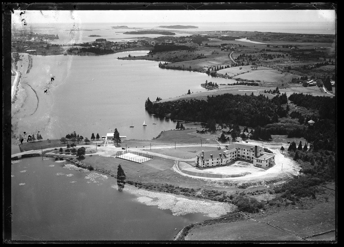 Aerial Photograph of Lakeside Inn, Yarmouth, Nova Scotia